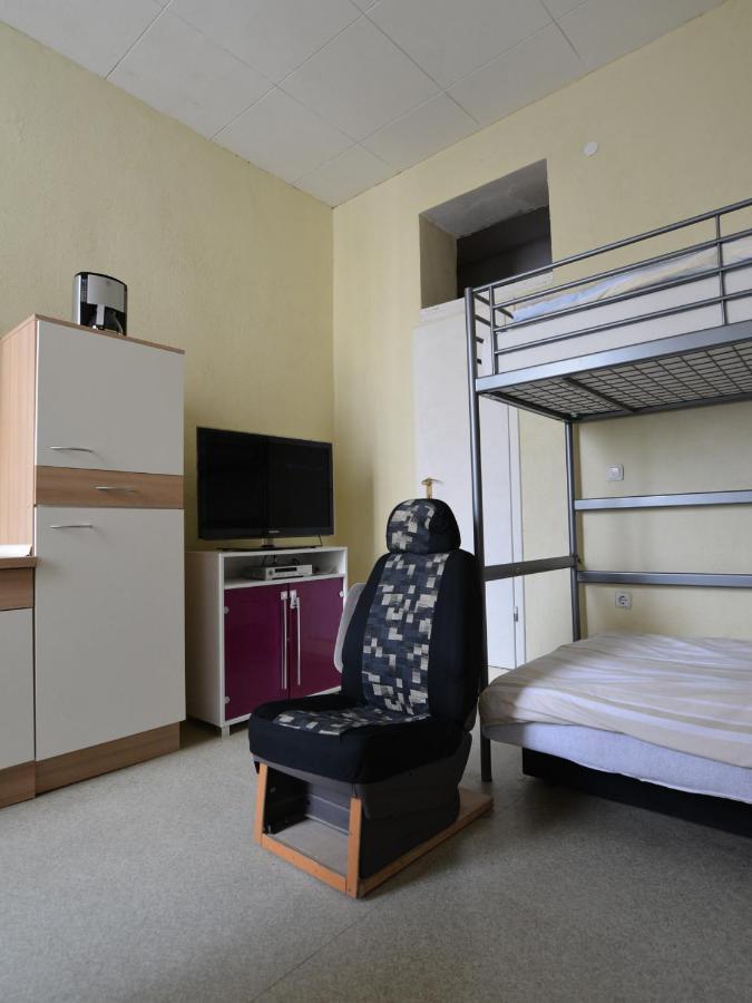 Ma-A2 Single Wohnung Krefeld Bagian luar foto